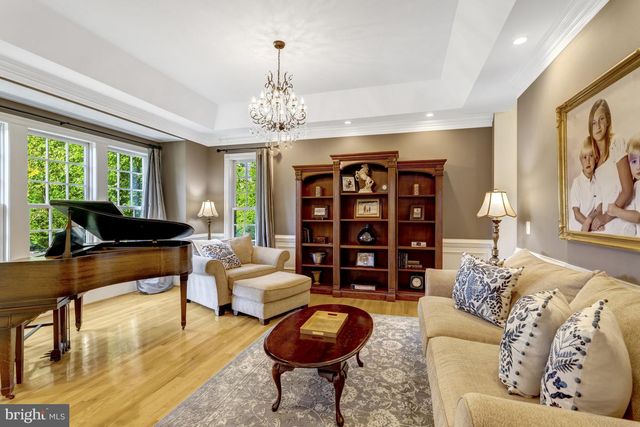 841 LEIGH MILL ROAD, Great Falls, VA 22066