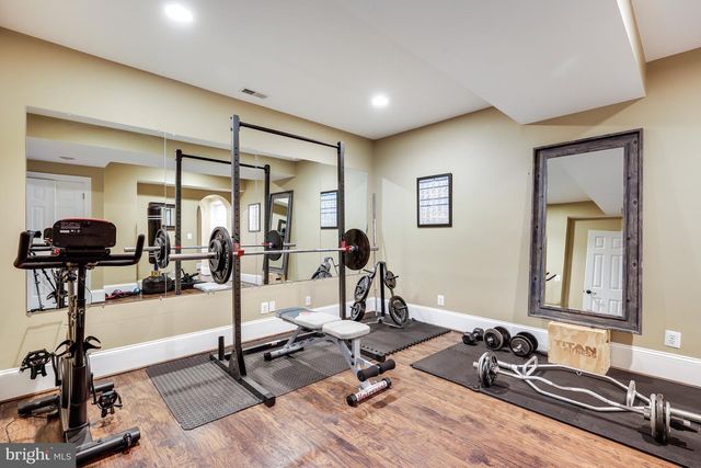 841 LEIGH MILL ROAD, Great Falls, VA 22066