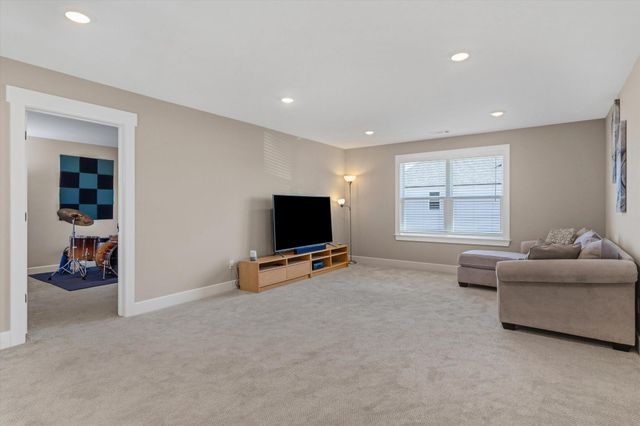 11120 SHELBY POST RD, Collierville, TN 38017