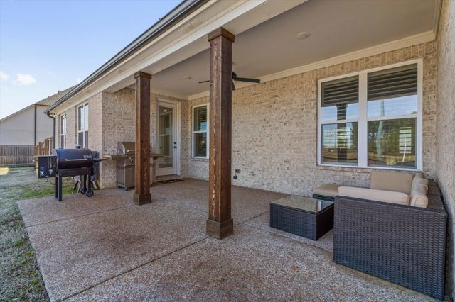 11120 SHELBY POST RD, Collierville, TN 38017