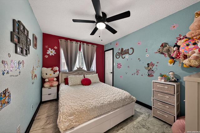 17507 EMERALD CANYON DR, San Antonio, TX 78232