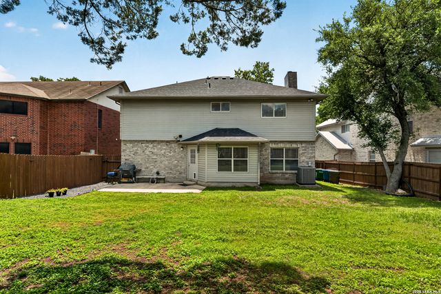 17507 EMERALD CANYON DR, San Antonio, TX 78232