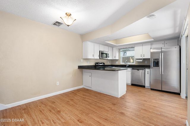 61 Springwood Square, Port Orange, FL 32129