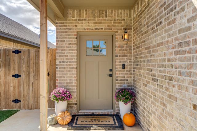 61 Amesbury Court, Lubbock, TX 79416