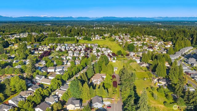 1631 180th Place SW, Lynnwood, WA 98037