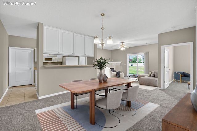 6350 Coachlight Drive 2102, West Des Moines, IA 50266