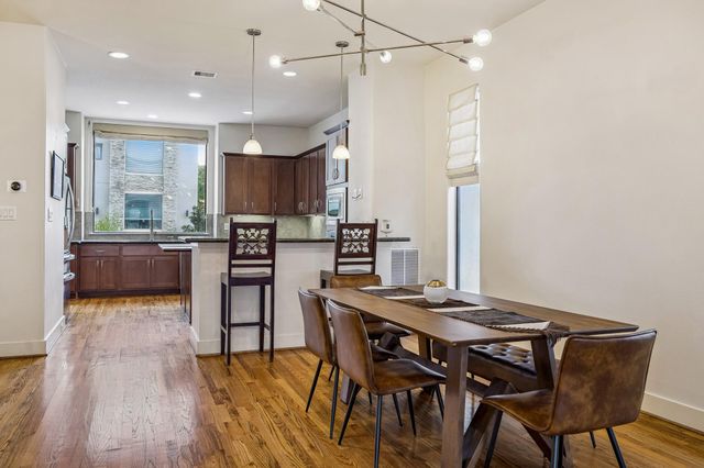 4414 Floyd Street, Houston, TX 77007