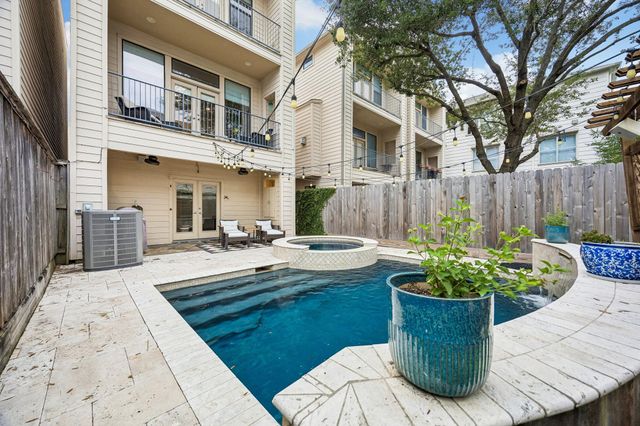 4414 Floyd Street, Houston, TX 77007