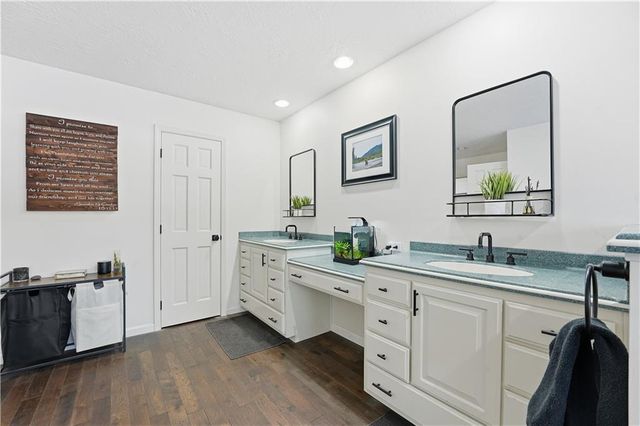 19680 Birch Street, Stilwell, KS 66085