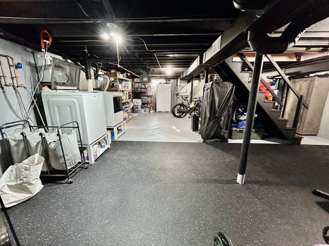 9 Judith Rd, Weymouth, MA 02191