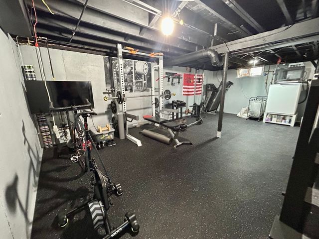 9 Judith Rd, Weymouth, MA 02191
