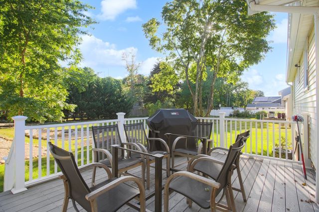 9 Judith Rd, Weymouth, MA 02191