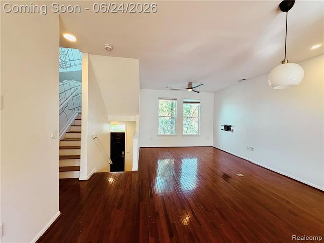 7621 Woodward Avenue, Detroit, MI 48202