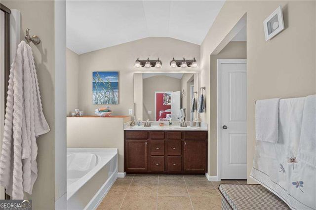 6050 Shiloh Woods Drive, Cumming, GA 30040