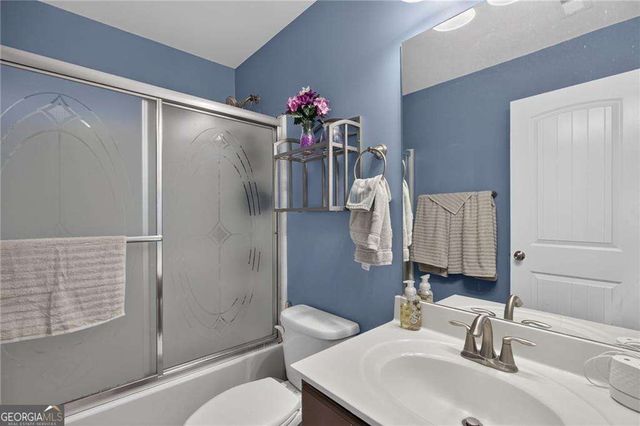 6050 Shiloh Woods Drive, Cumming, GA 30040