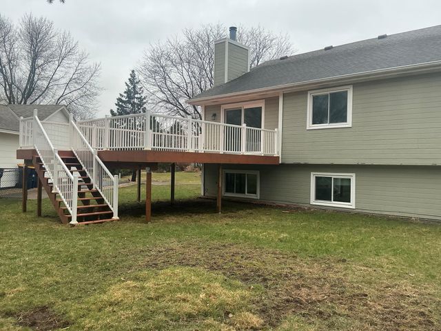 15125 Southwind Drive, Burnsville, MN 55306