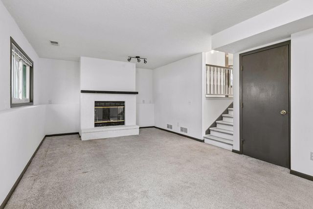 15125 Southwind Drive, Burnsville, MN 55306