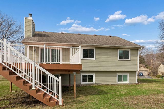 15125 Southwind Drive, Burnsville, MN 55306