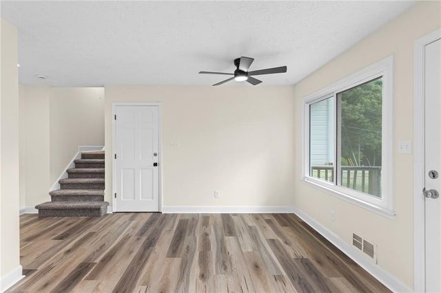 2250 Ridge Forest Drive, Grayson, GA 30017