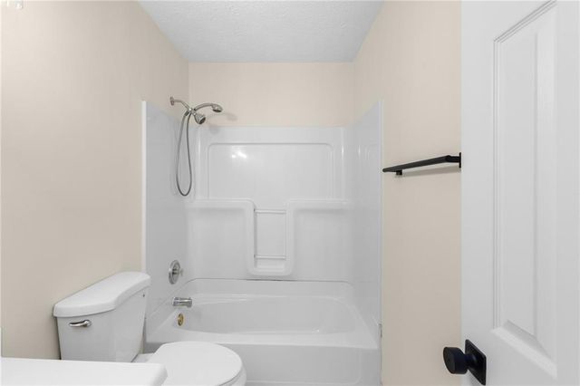 2250 Ridge Forest Drive, Grayson, GA 30017