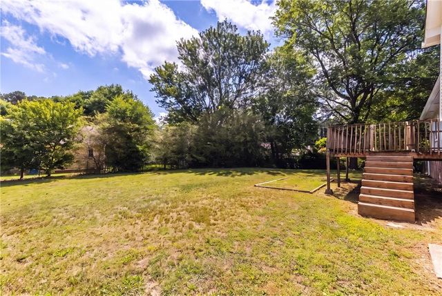 2250 Ridge Forest Drive, Grayson, GA 30017