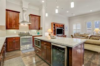 5637 Kiam Street D, Houston, TX 77007