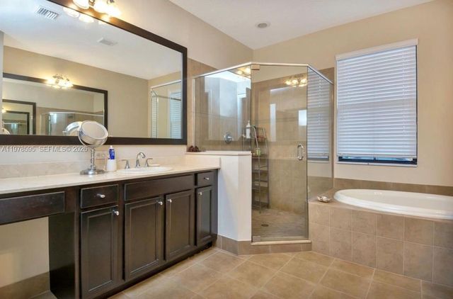 3782 NW 85th Ter, Cooper City, FL 33024