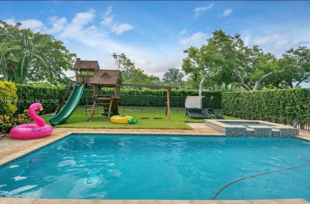 3782 NW 85th Ter, Cooper City, FL 33024