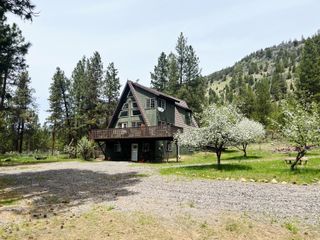 10211 Old Fort Road, Klamath Falls, OR 97601