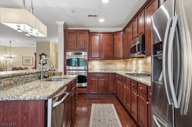 4 Slate Ct C1, Woodland Park, NJ 07424