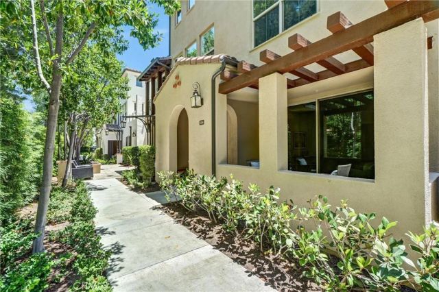 104 Borrego, Irvine, CA 92618