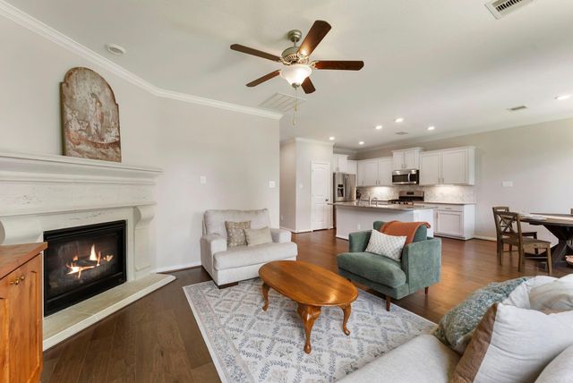 308 Capriccio Lane, Montgomery, TX 77316