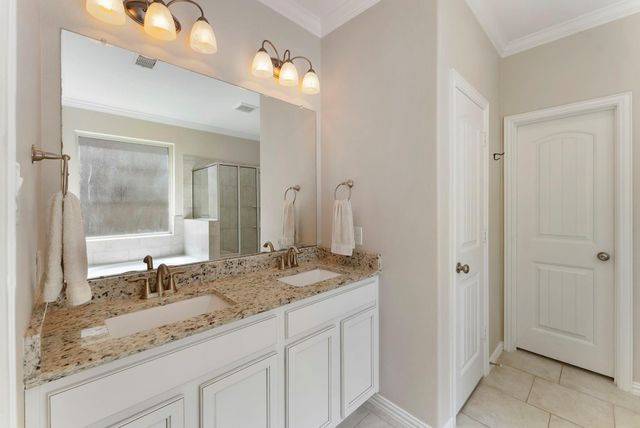 308 Capriccio Lane, Montgomery, TX 77316