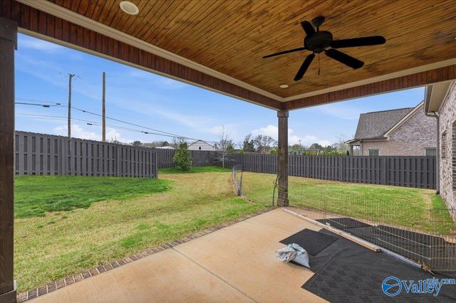 22483 Ansley Drive, Athens, AL 35613