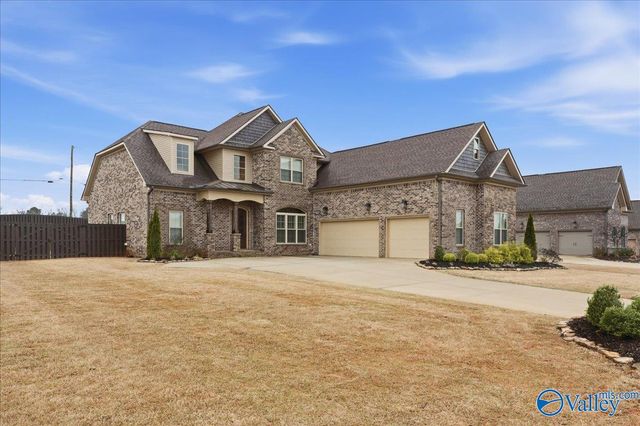 22483 Ansley Drive, Athens, AL 35613