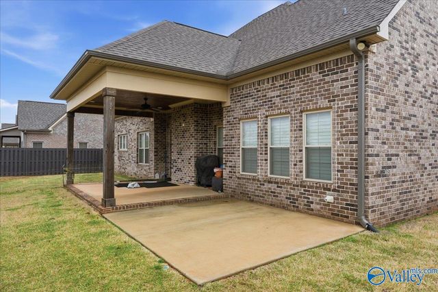 22483 Ansley Drive, Athens, AL 35613