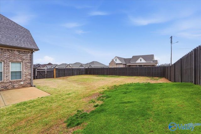 22483 Ansley Drive, Athens, AL 35613