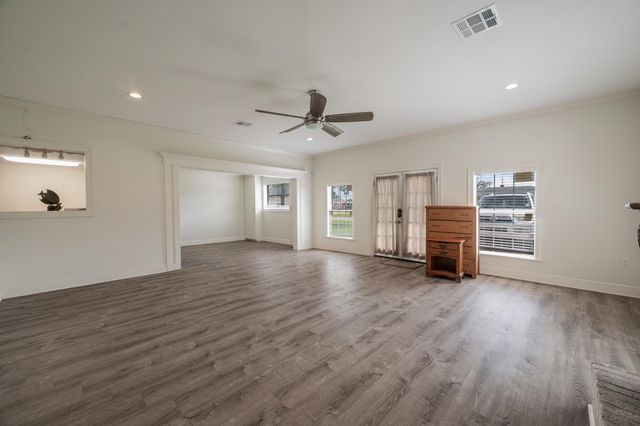 301 Glynn Avenue, Houma, LA 70363