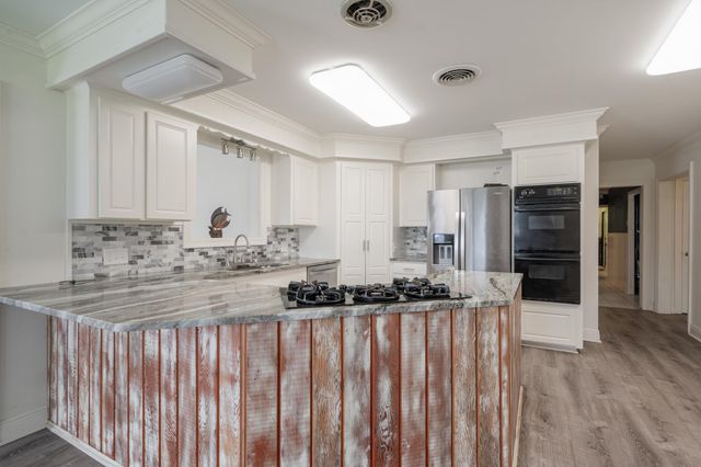 301 Glynn Avenue, Houma, LA 70363