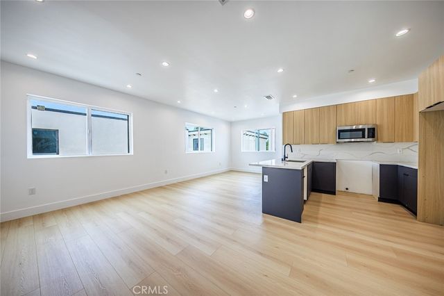 1015 S Citrus, Los Angeles, CA 90019