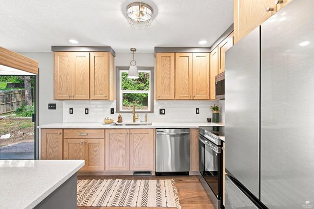 2812 Arbor Drive, Manhattan, KS 66503
