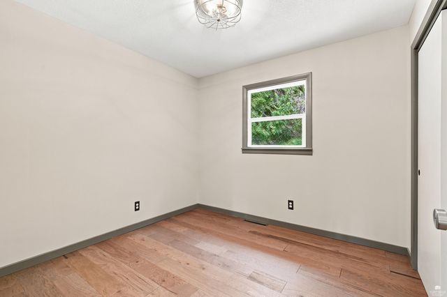 2812 Arbor Drive, Manhattan, KS 66503