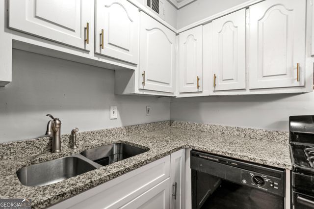 120 Biscayne Drive NW B3, Atlanta, GA 30309