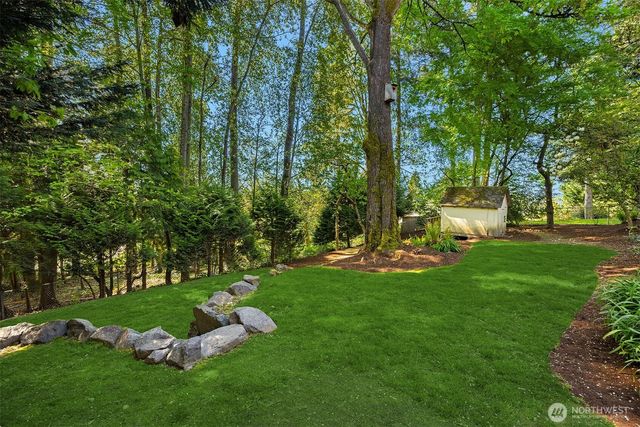 10543 158th Avenue NE, Redmond, WA 98052