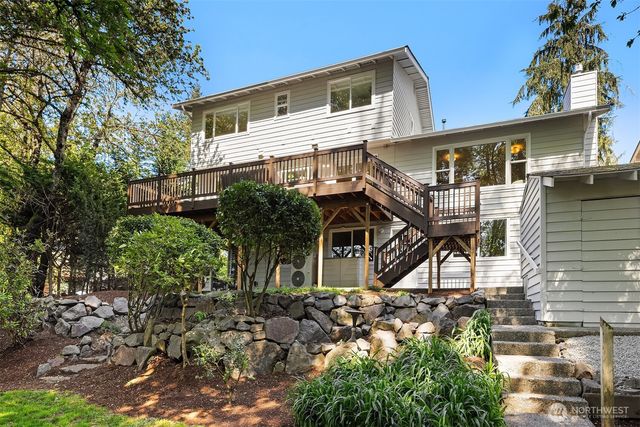 10543 158th Avenue NE, Redmond, WA 98052