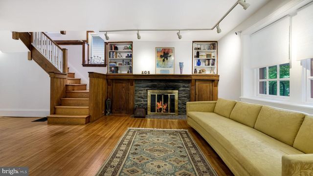 104 EDGEHILL RD, Bala Cynwyd, PA 19004