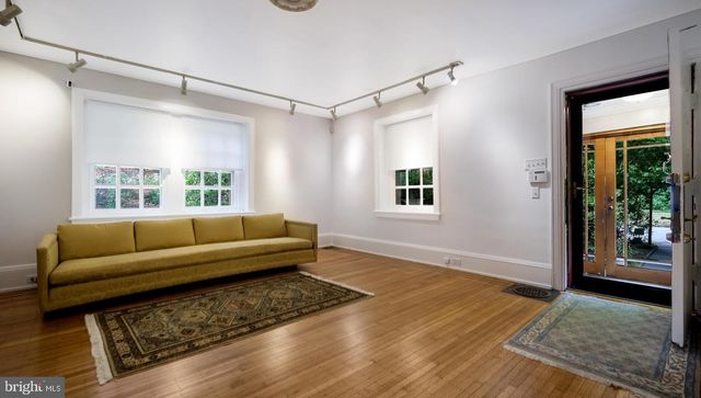 104 EDGEHILL RD, Bala Cynwyd, PA 19004