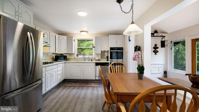 104 EDGEHILL RD, Bala Cynwyd, PA 19004