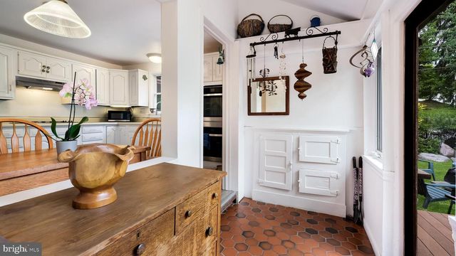 104 EDGEHILL RD, Bala Cynwyd, PA 19004