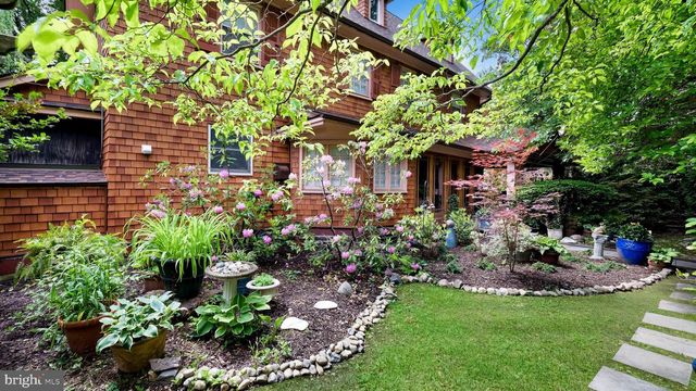 104 EDGEHILL RD, Bala Cynwyd, PA 19004